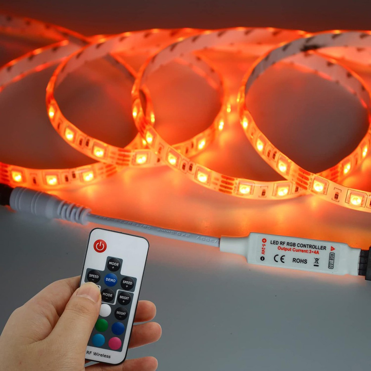 Controlere Benzi LED LBZ-00515 07 Mini controller LED RGB pentru bandă LED, wireless RF, telecomandă 17 taste, 5-24V