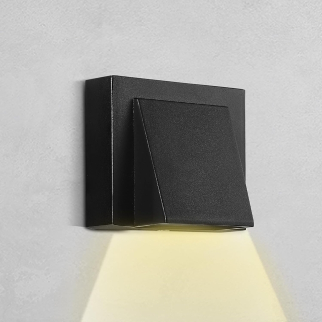 Lustre LED LBZ-00308 01 Aplică LED de exterior 20W, lumină caldă 2700K, aluminiu, finisaj negru mat